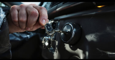 découvrez les causes courantes d'une clé qui ne tourne pas dans le neiman, du grippage mécanique au blocage antivol, et apprenez comment résoudre ce problème efficacement.