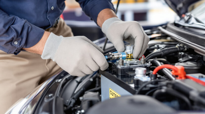 découvrez comment installer un coupe-circuit batterie pour assurer la sécurité de votre véhicule et préserver la charge de votre batterie efficacement.